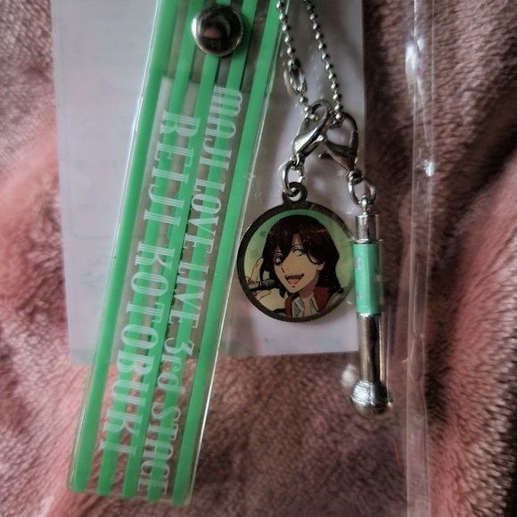 Uta no Prince-sama Kotobuki Reiji Concert Strap w/ 2 Charms - Picture 2 of 4